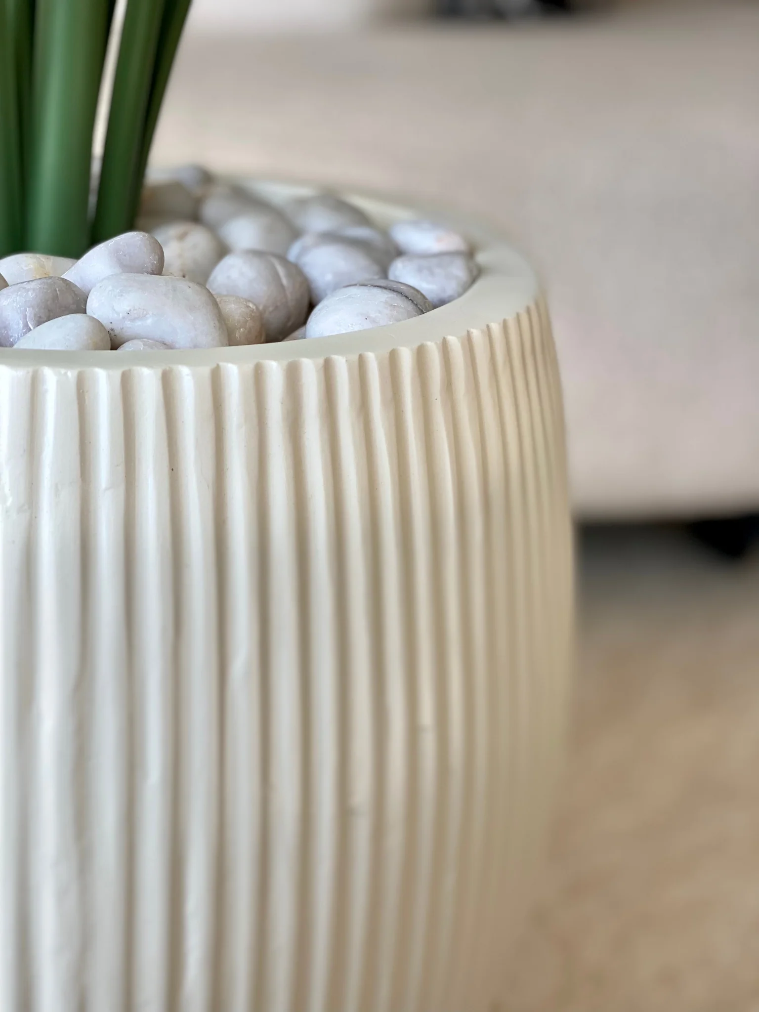 Quito Planters - Ivory - Image 9